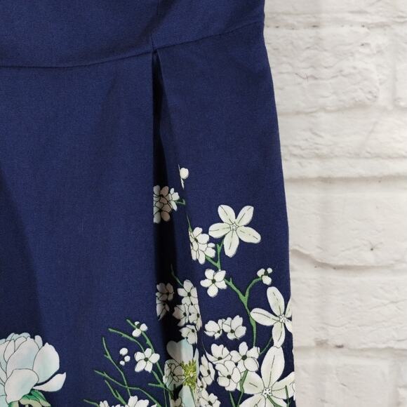 A Old Navy Women's Blue Floral Strapless A Line Fit & Flare Canvas Dress Size 0 - Picture 9 of 13